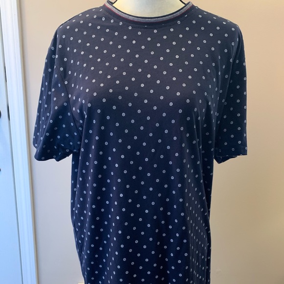 Patterned Tee - Picture 2 of 3